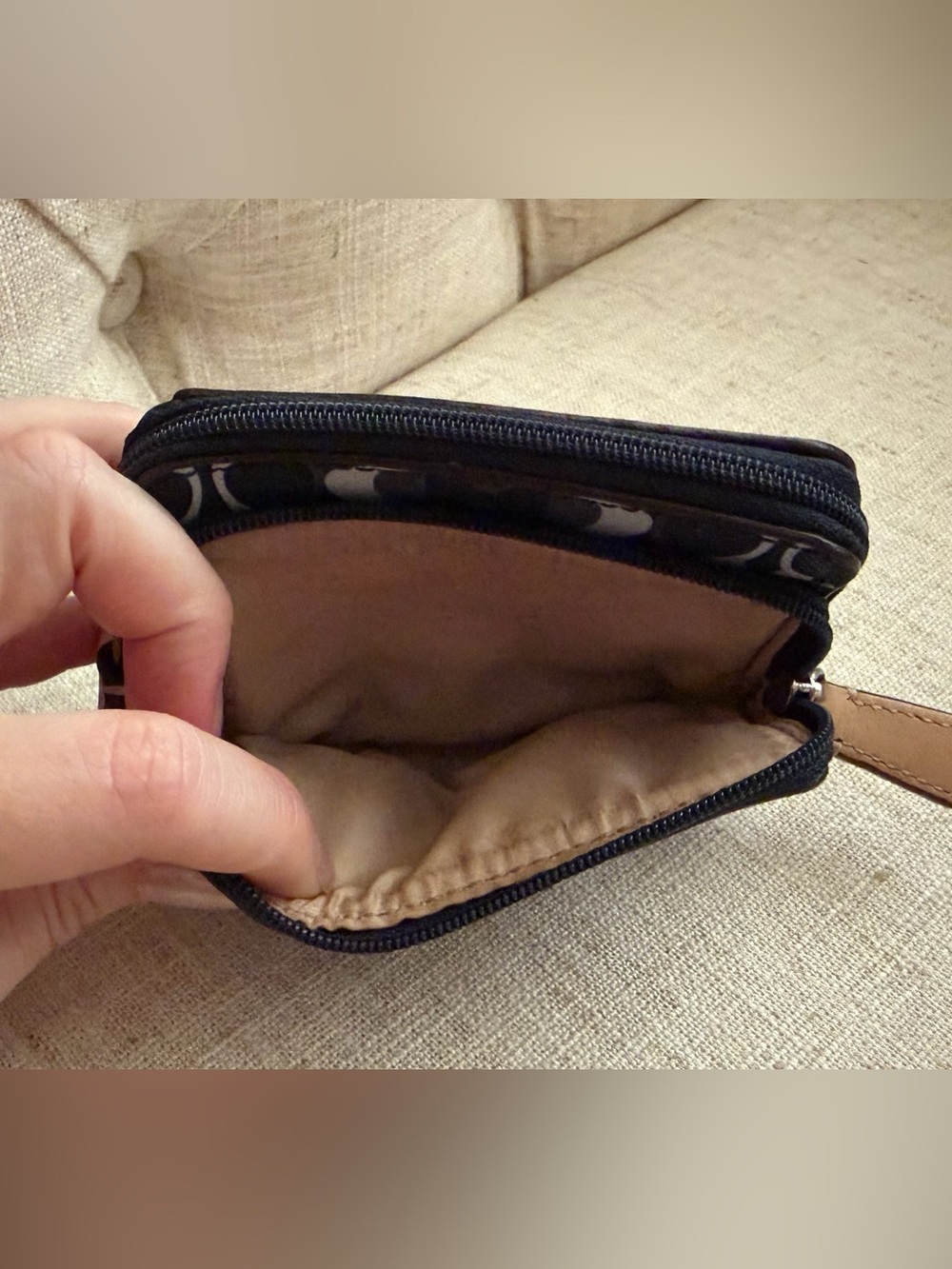 Coach Signature Coin Case - Picture 4 of 5